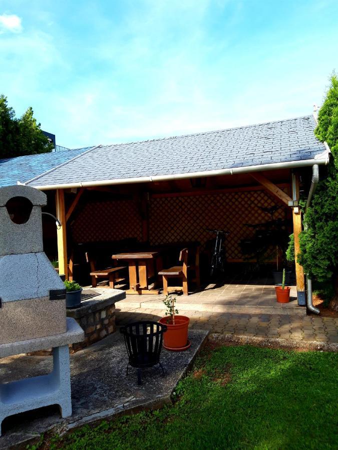 블로톤퓌레드 Margret Haus B&B 외부 사진