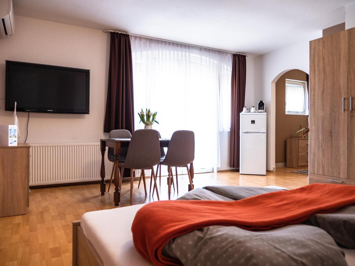블로톤퓌레드 Margret Haus B&B 외부 사진