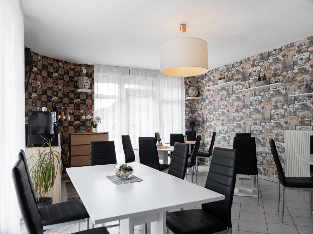 블로톤퓌레드 Margret Haus B&B 외부 사진