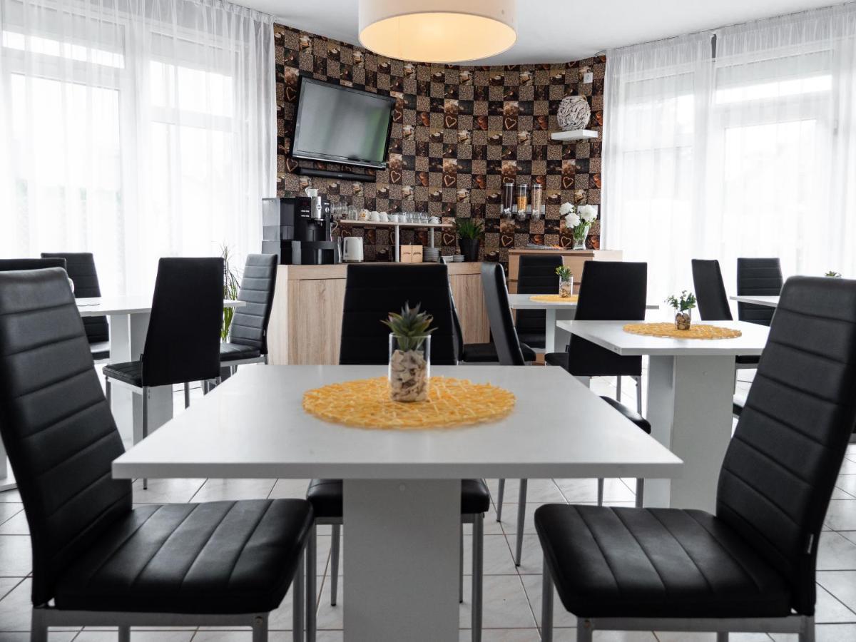 블로톤퓌레드 Margret Haus B&B 외부 사진